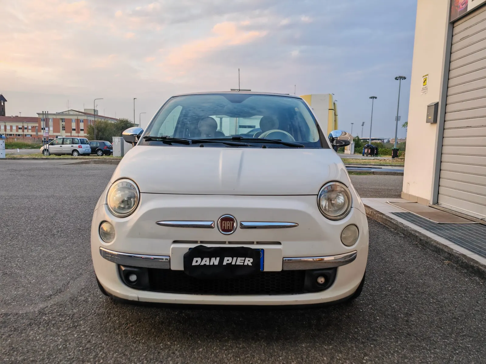Fiat 500, vista tre quarti anteriore